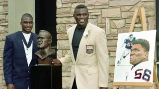 Illustration for article titled Son of Former NFL Great Pleads Guilty to Child MolestationÂ